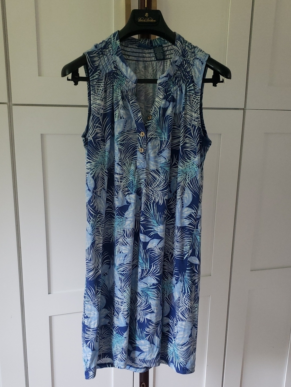 Caribbean Joe Blue Aqua Palm-Leaf V-Neck Top